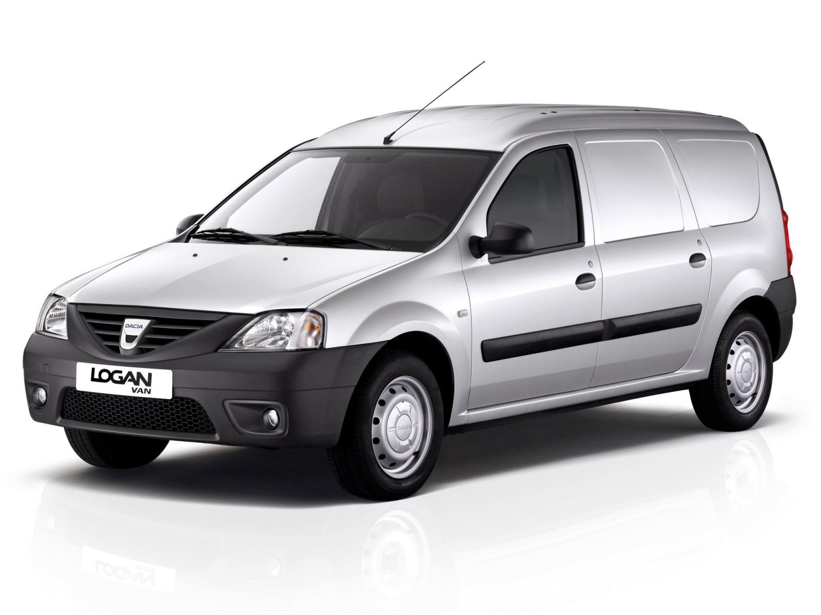 Dacia Logan van 2007